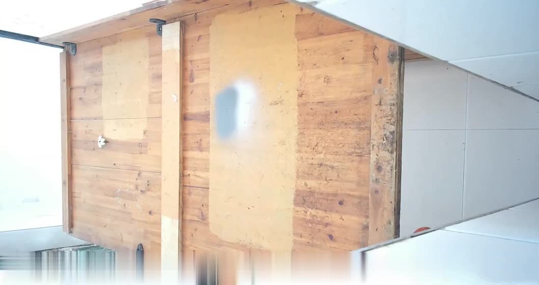 【沟厕偷拍】超清第一视角！多位少妇公园嘘嘘实录，湿漉嫩穴清晰入镜，美鲍鱼尽收眼底